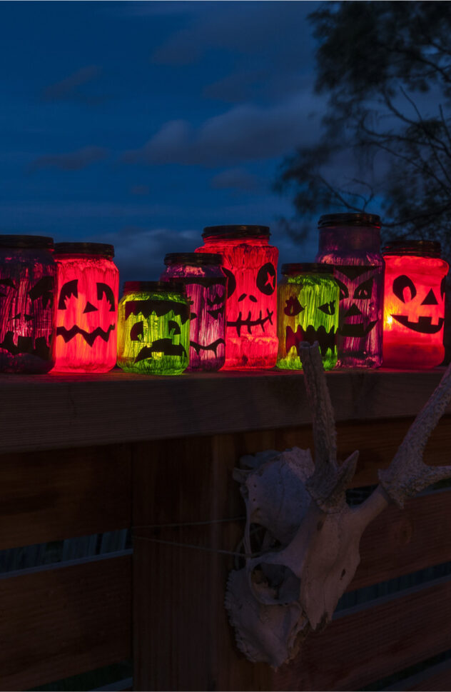 This Halloween Character Lanterns are so cute and are even easier to make. Here are 20 spellbinding fall mason jar crafts DIY ideas!