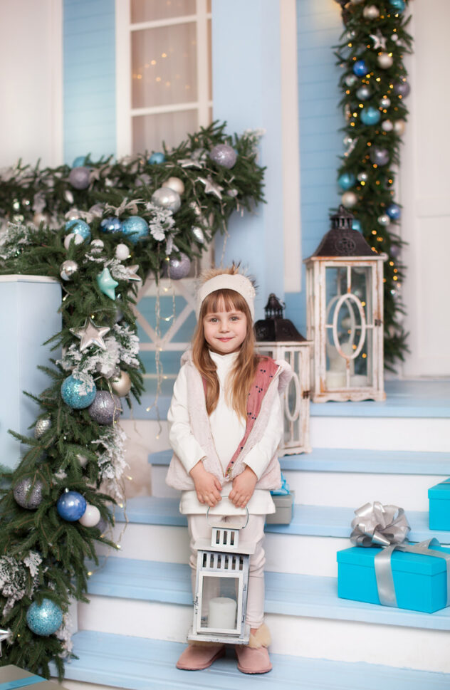 Ways to Decorate Your Porch for Christmas