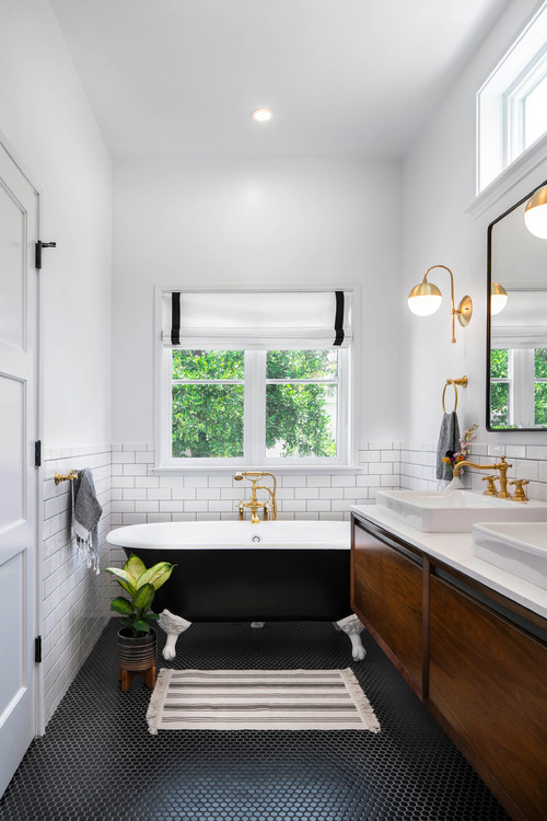 Black and White Modern Farmhouse Bathroom Ideas - Pickled ...