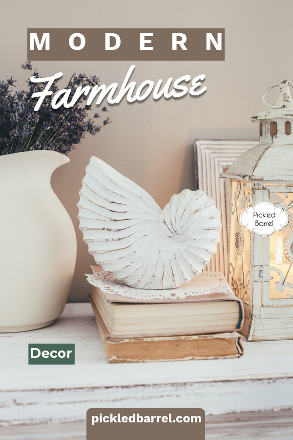 Everything modern farmhouse decor to inspire every room in the house. From farm-fresh kitchen ideas to ways to decorate like Joanna Gaines--it's all here! #pickledbarrelblog #modernfarmhousedecor