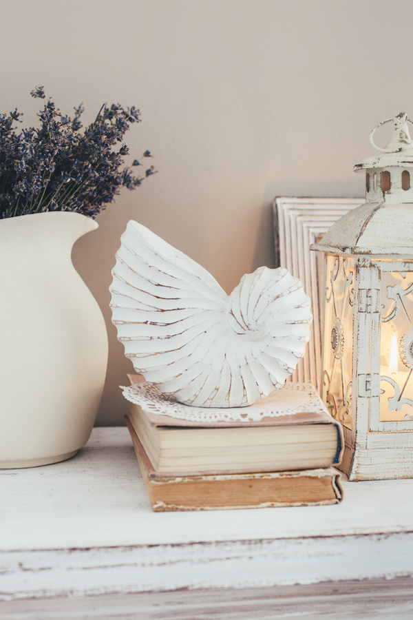 When you need modern farmhouse decor ideas, all you need to do is visit Pickled Barrel for a collection of favorites. See everything from classic ideas to beachy perfection! You will love the way these decor pieces look in your home!