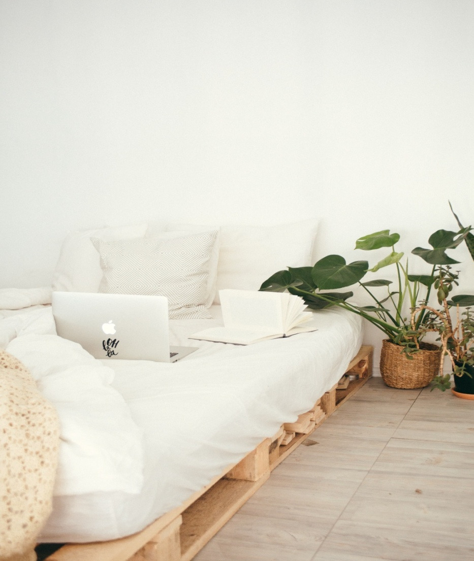 Cozy modern farmhouse beds